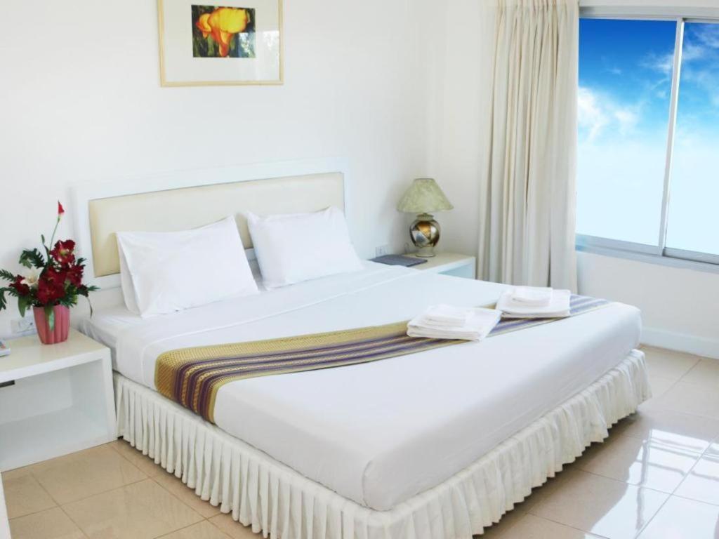 Seng Aroun Hotel Паксе Экстерьер фото
