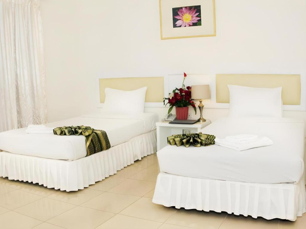 Seng Aroun Hotel Паксе Экстерьер фото